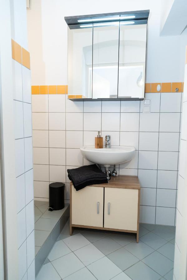 Cozy & Quiet Apartment Close To Hauptbahnhof Graz Exterior foto